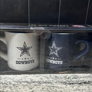 NIB 2 piece Dallas Cowboys mug set